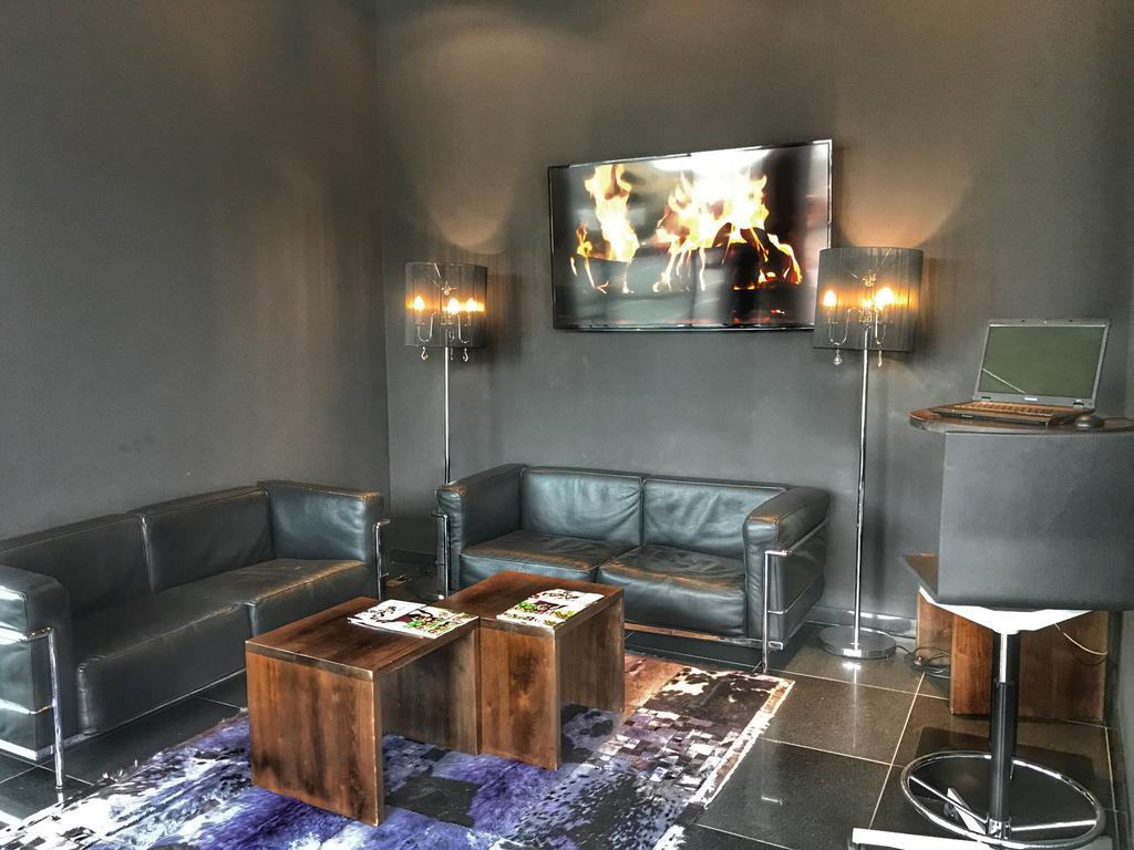 Kult Hotel Ingolstadt Bagian luar foto