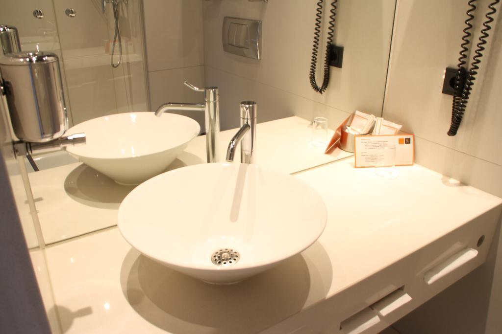 Kult Hotel Ingolstadt Ruang foto